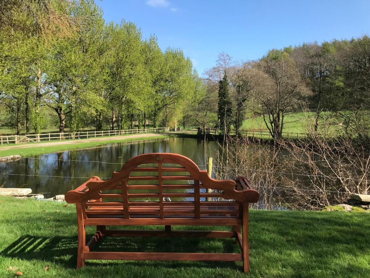 Penbedw Uchaf Estate - Rural Retreats, Tennis Mold Dış mekan fotoğraf