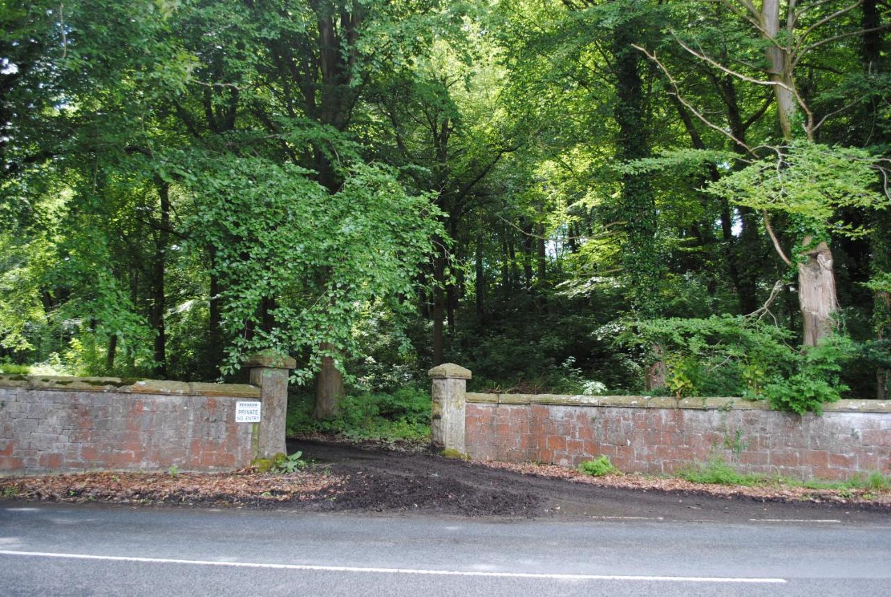 Penbedw Uchaf Estate - Rural Retreats, Tennis Mold Dış mekan fotoğraf